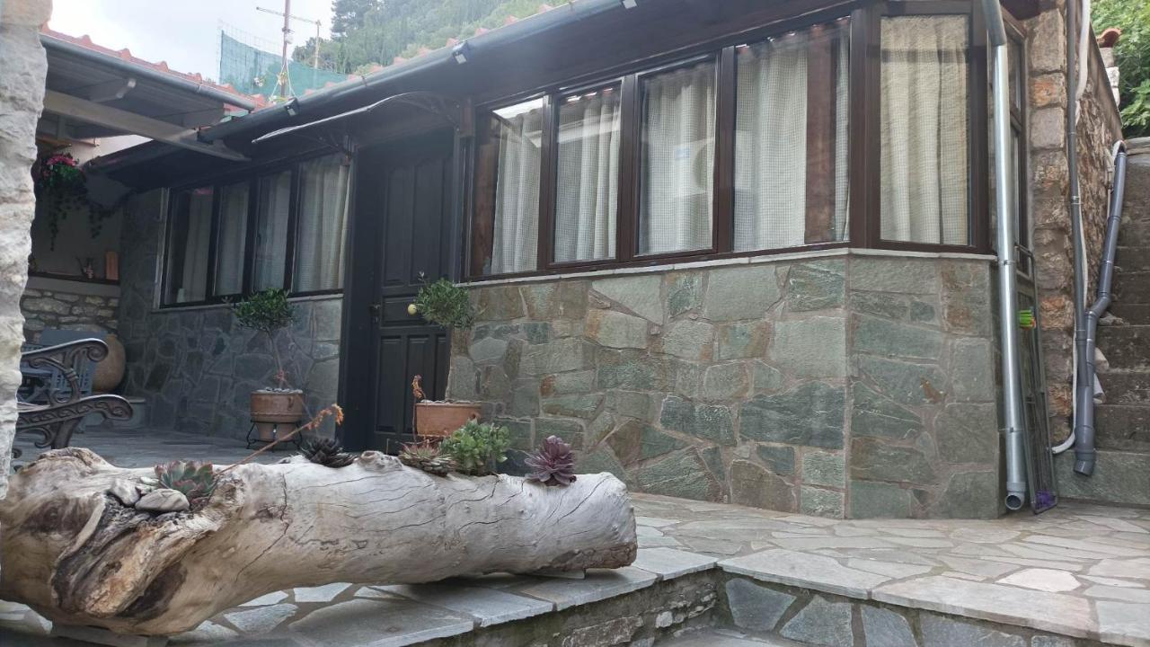 Αυθεντικό Πετρινο Στην Ναύπακτο Apartment Nafpaktos Екстериор снимка