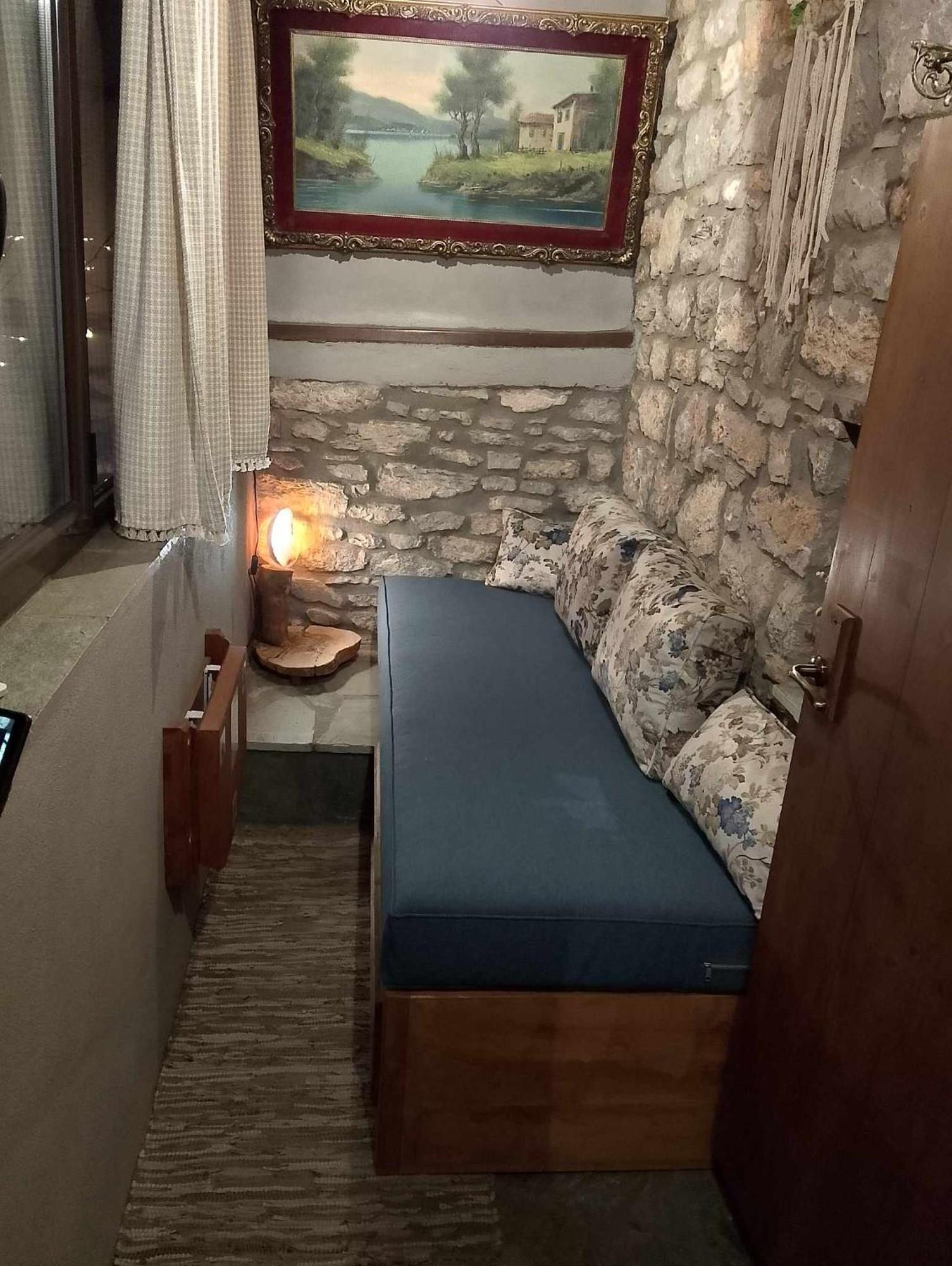 Αυθεντικό Πετρινο Στην Ναύπακτο Apartment Nafpaktos Екстериор снимка