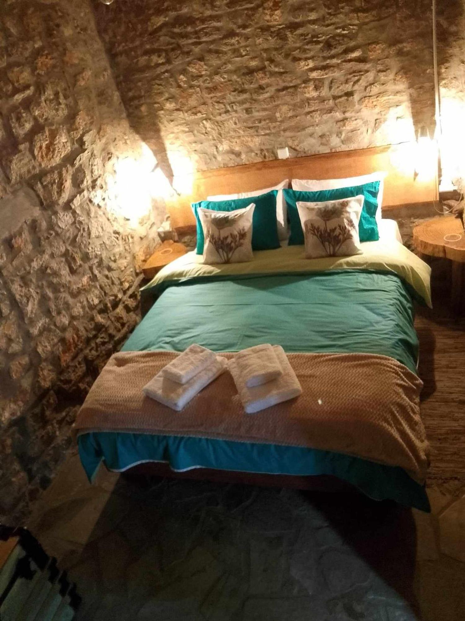 Αυθεντικό Πετρινο Στην Ναύπακτο Apartment Nafpaktos Екстериор снимка
