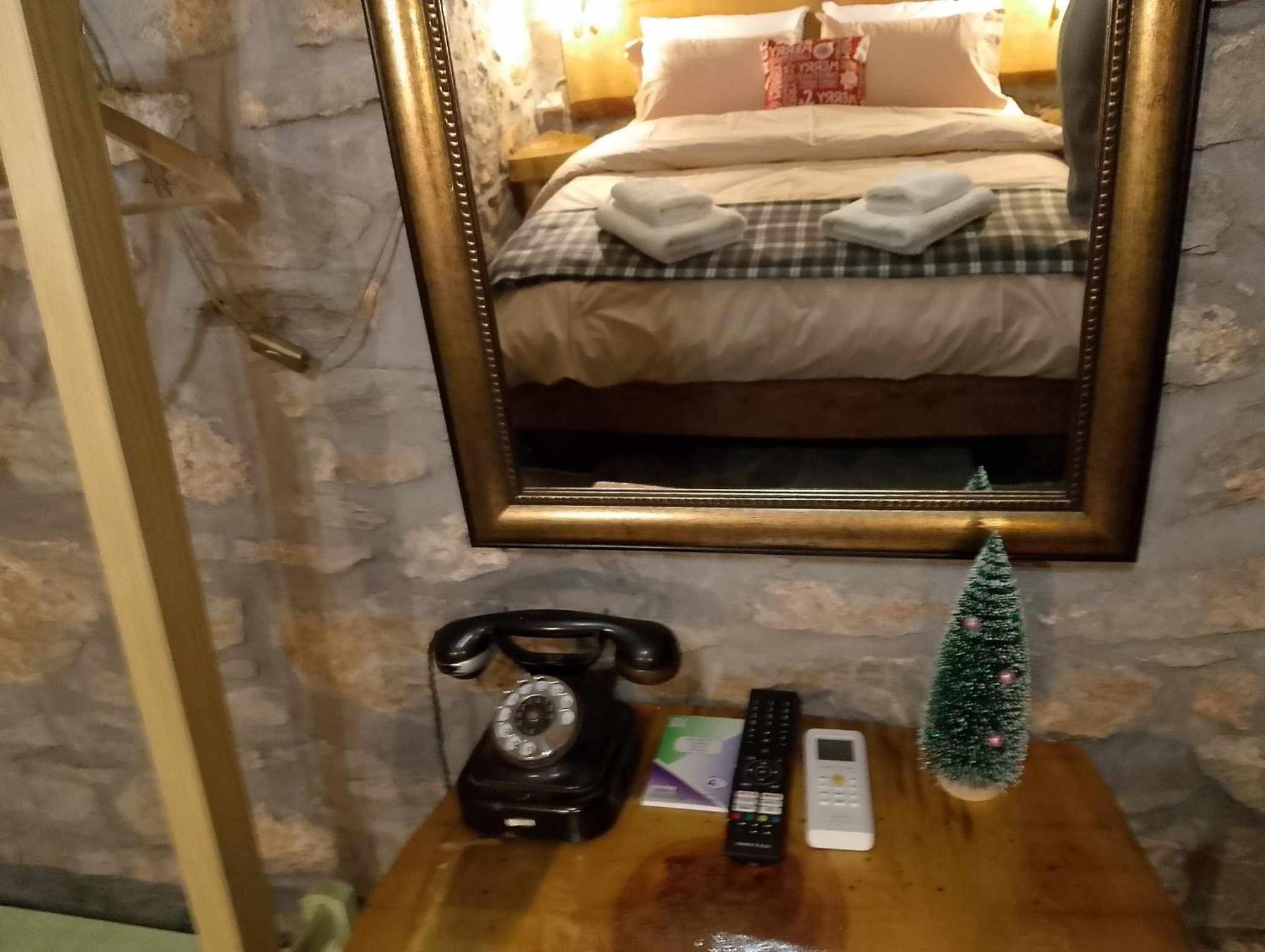 Αυθεντικό Πετρινο Στην Ναύπακτο Apartment Nafpaktos Стая снимка